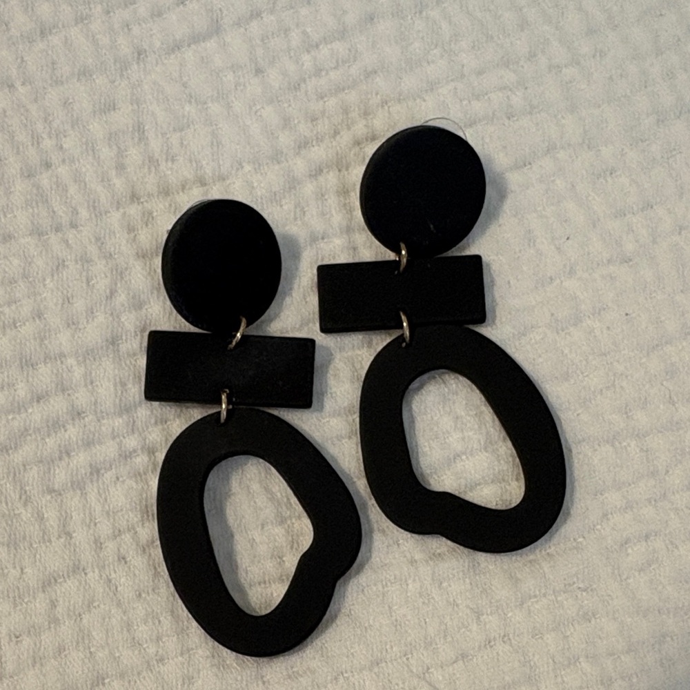 Black Geometric Earrings